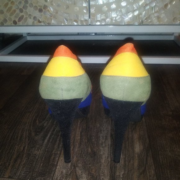 Multi-color Platform Pumps - Picture 3 of 4